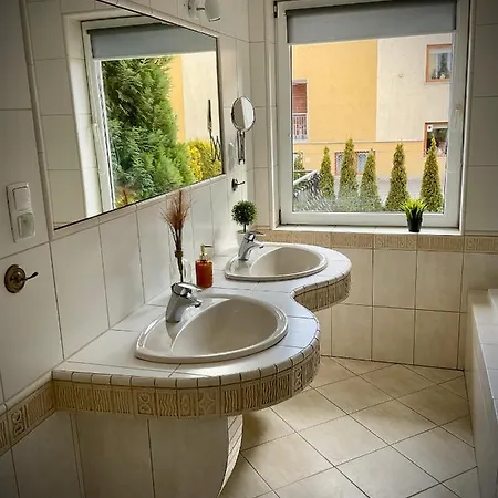 Hotel apartamentowy Dom Wczasowy Nadmorski