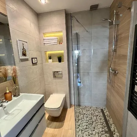 Dom Wczasowy Nadmorski Hotel apartamentowy Władysławowo