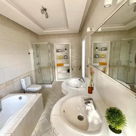 Dom Wczasowy Nadmorski Hotel apartamentowy Władysławowo