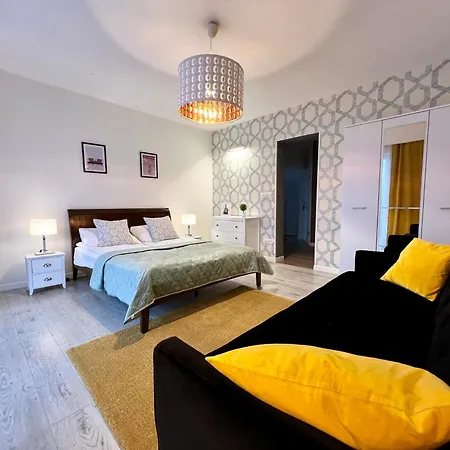 Hotel apartamentowy Dom Wczasowy Nadmorski 4*